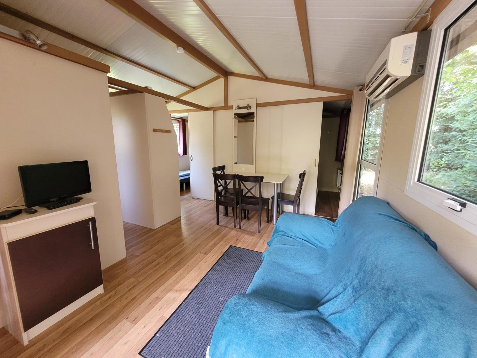 Camping Les Hirondelles Bourg-Sainte-Marie Exterior foto